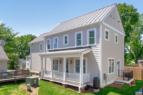 1003 King St, CHARLOTTESVILLE, VA, 22903-3436 | Card Image