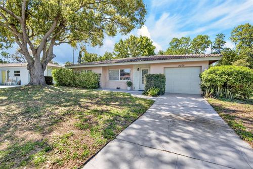 2305 Indigo Dr, CLEARWATER, FL, 33763-1430 | Card Image