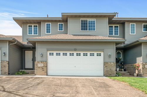 705 Independence Dr, Big Lake, MN, 55309-8337 | Card Image