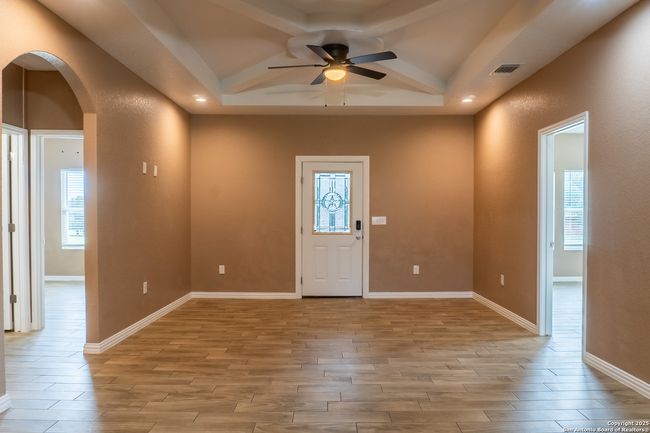 Flexible living area fits any lifestyle | Image 13