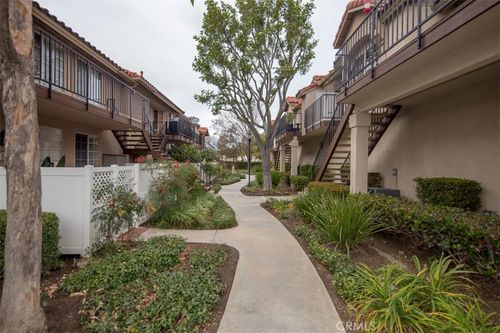 95-29 Blue Oak, Rancho Santa Margarita, CA, 92688-1108 | Card Image