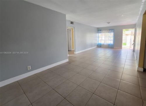 b-12850 Sw 43rd Dr, Miami, FL, 33175-4176 | Card Image