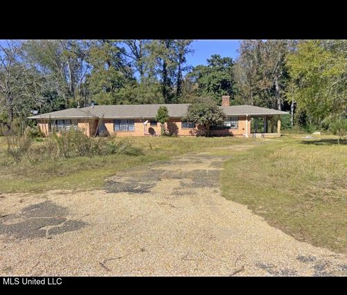 81 Henry Cox Rd, Monticello, MS, 39654-9695 | Card Image
