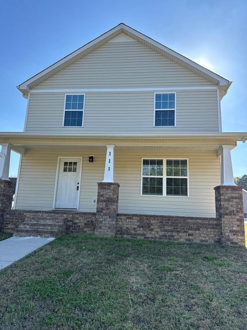 111 Arthur St, DALTON, GA, 30721-6701 | Card Image