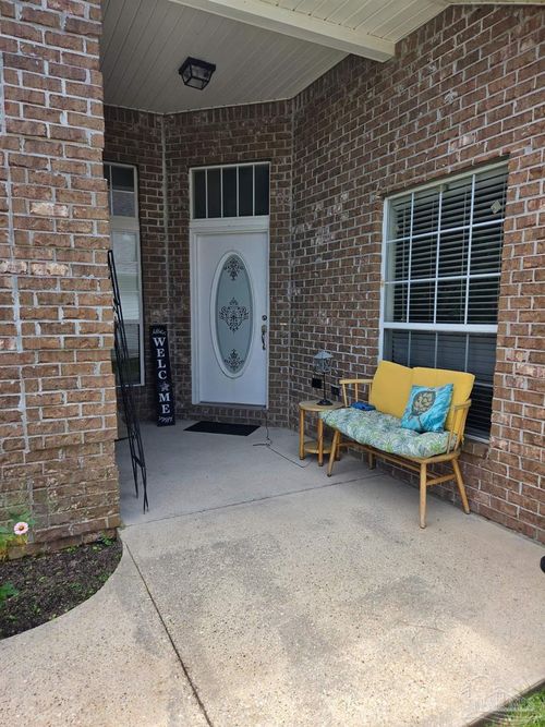 4613 Isles Dr, Pensacola, FL, 32507-8487 | Card Image
