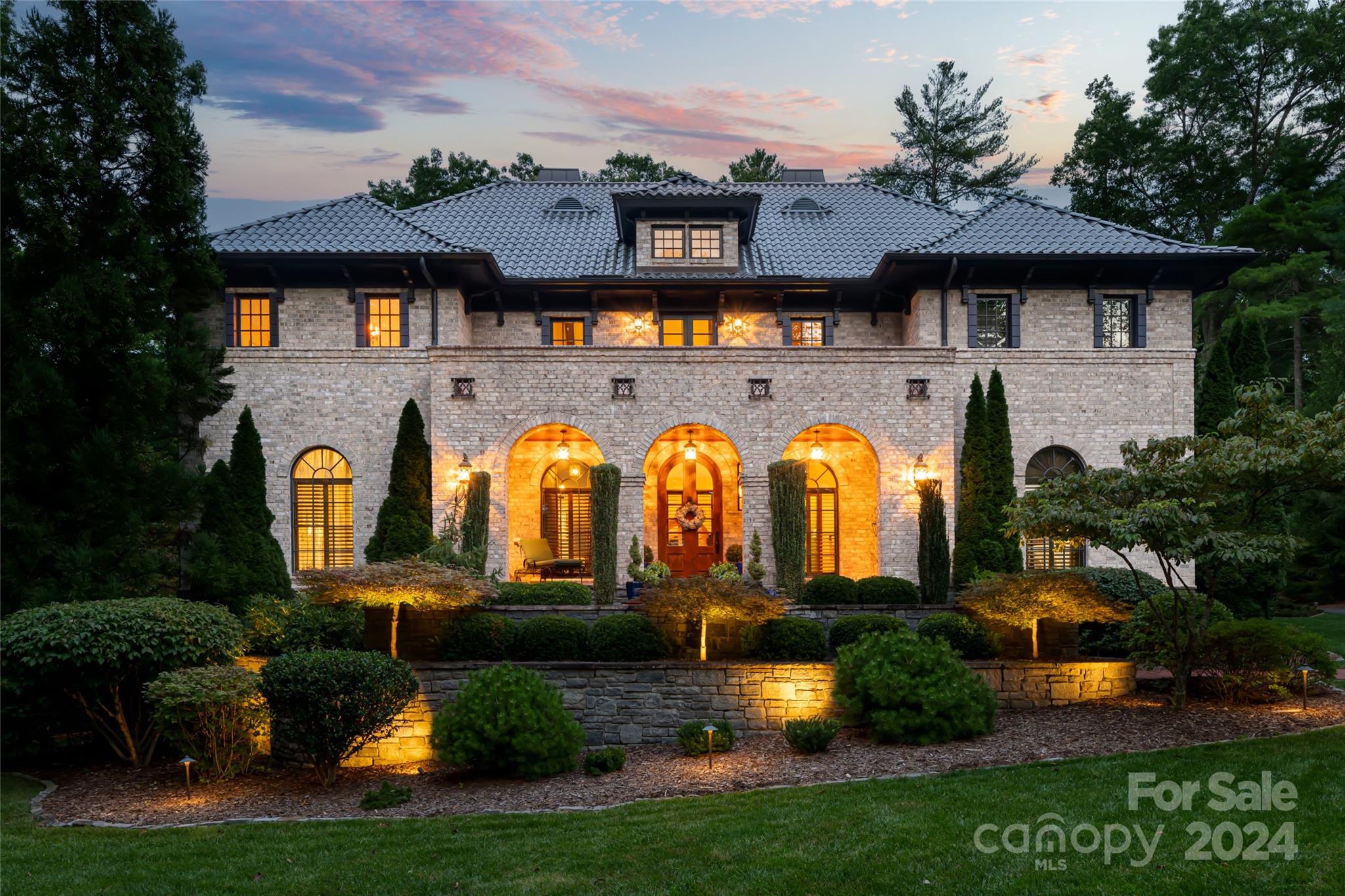 Chauncey Cir, Asheville, NC 28803