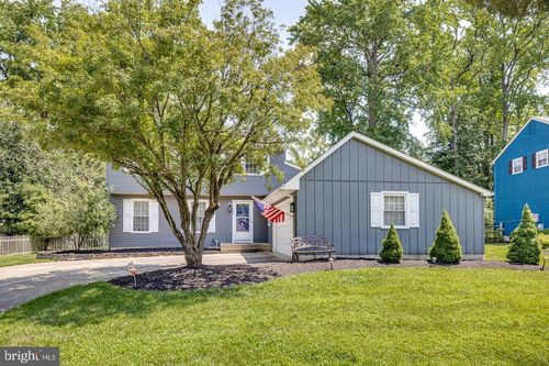 750 Cornwallis Dr, MOUNT LAUREL, NJ, 08054-3247 | Card Image