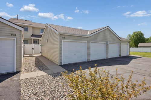 1414 36th Avenue N, Saint Cloud, MN, 56303 | Card Image
