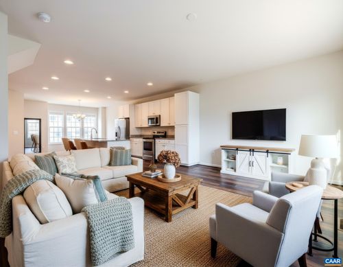 236 Willowshire Ct, WAYNESBORO, VA, 22980-1823 | Card Image