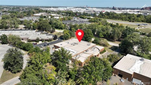 15162 S Commerce Dr, Dearborn, MI, 48120-1237 | Card Image