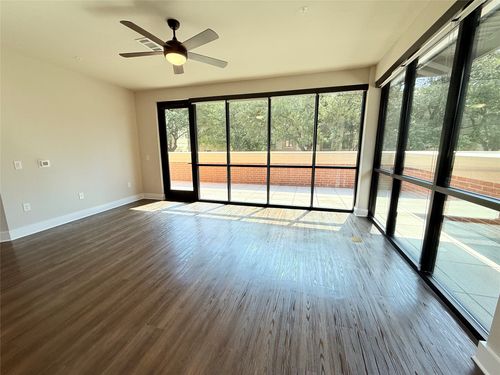 1525-3255 Carlisle Street, Dallas, TX, 75204 | Card Image