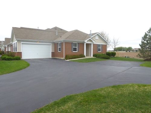 1045-1045 Carrick Ln, McHenry, IL, 60050-7206 | Card Image