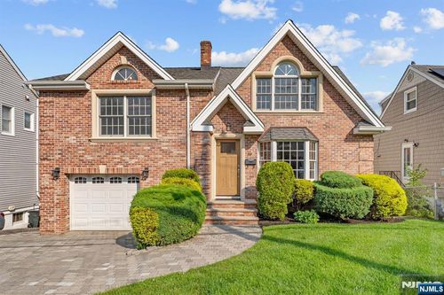 66 Columbia St, Wood Ridge, NJ, 07075-2404 | Card Image