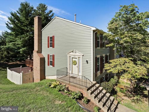 1510 Autumn Ridge Cir, RESTON, VA, 20194-1546 | Card Image
