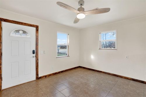 309 W Elm, Tuttle, OK, 73089-9037 | Card Image