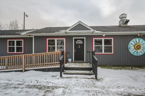 1015 Vt Route 15 W, Johnson, VT, 05656-6607 | Card Image