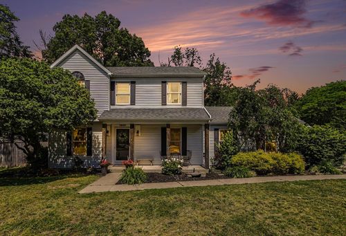 1802 Cross Creek Dr, South Bend, IN, 46628-4025 | Card Image