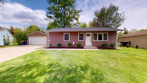 305 Cedar Ct, Streamwood, IL, 60107-1400 | Card Image