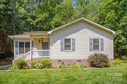 4051 Plum St, Conover, NC, 28613-8030 | Card Image