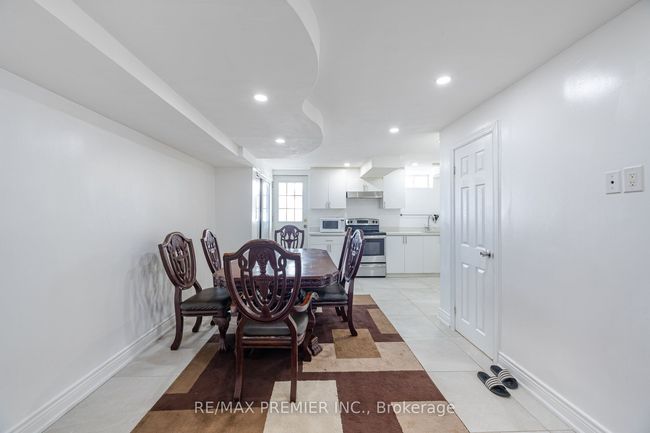 81 Alexie Way, House attached with 4 bedrooms, 4 bathrooms and 3 parking in Vaughan ON | Image 27