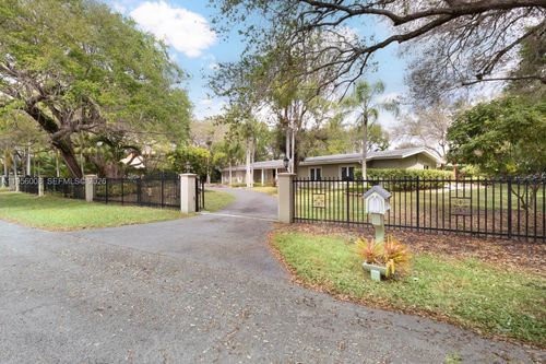 --6551 Sw 126th St, Pinecrest, FL, 33156-5505 | Card Image