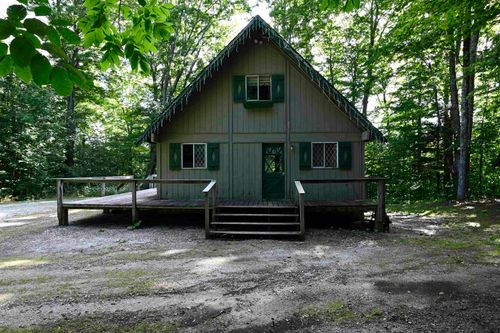 393 Tanglewood Dr, Killington, VT, 05751-9467 | Card Image