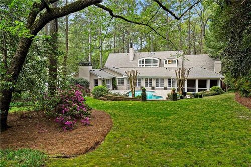 2555 Arden Rd Nw, Atlanta, GA, 30327-1256 | Card Image