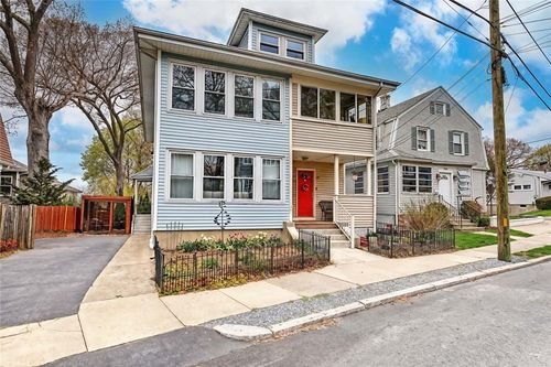 25 Blodgett Ave, Pawtucket, RI, 02860-5621 | Card Image