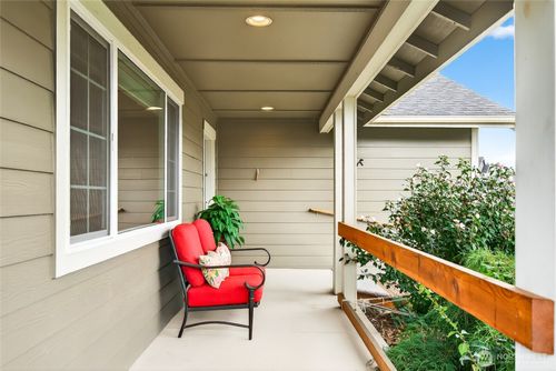 921 Whispering Meadows Ct, Nooksack, WA, 98276-4022 | Card Image