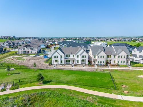 13841 Carnegie Dr, Aledo, TX, 76008-2221 | Card Image