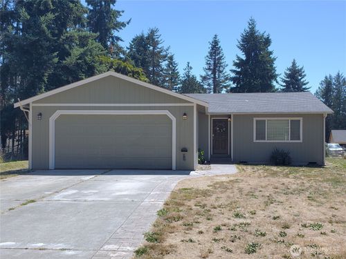 17311 154th Way Se, Yelm, WA, 98597-9156 | Card Image