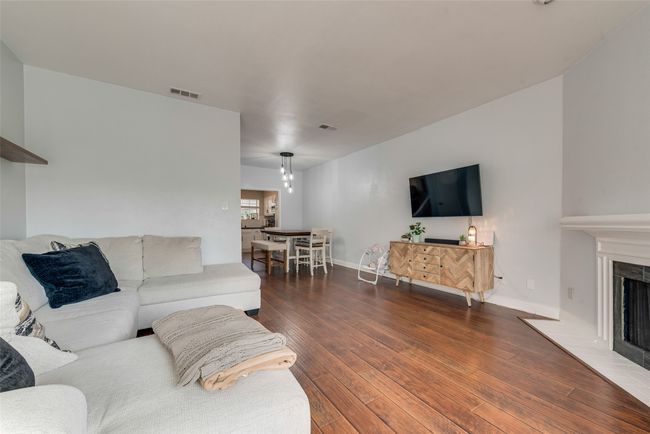 APT-506 - 9801 Royal Ln, Condo with 2 bedrooms, 3 bathrooms and null parking in Dallas TX | Image 5