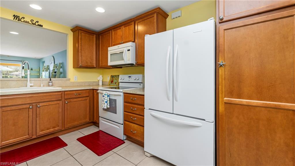 Residential in BONITA SPRINGS 3