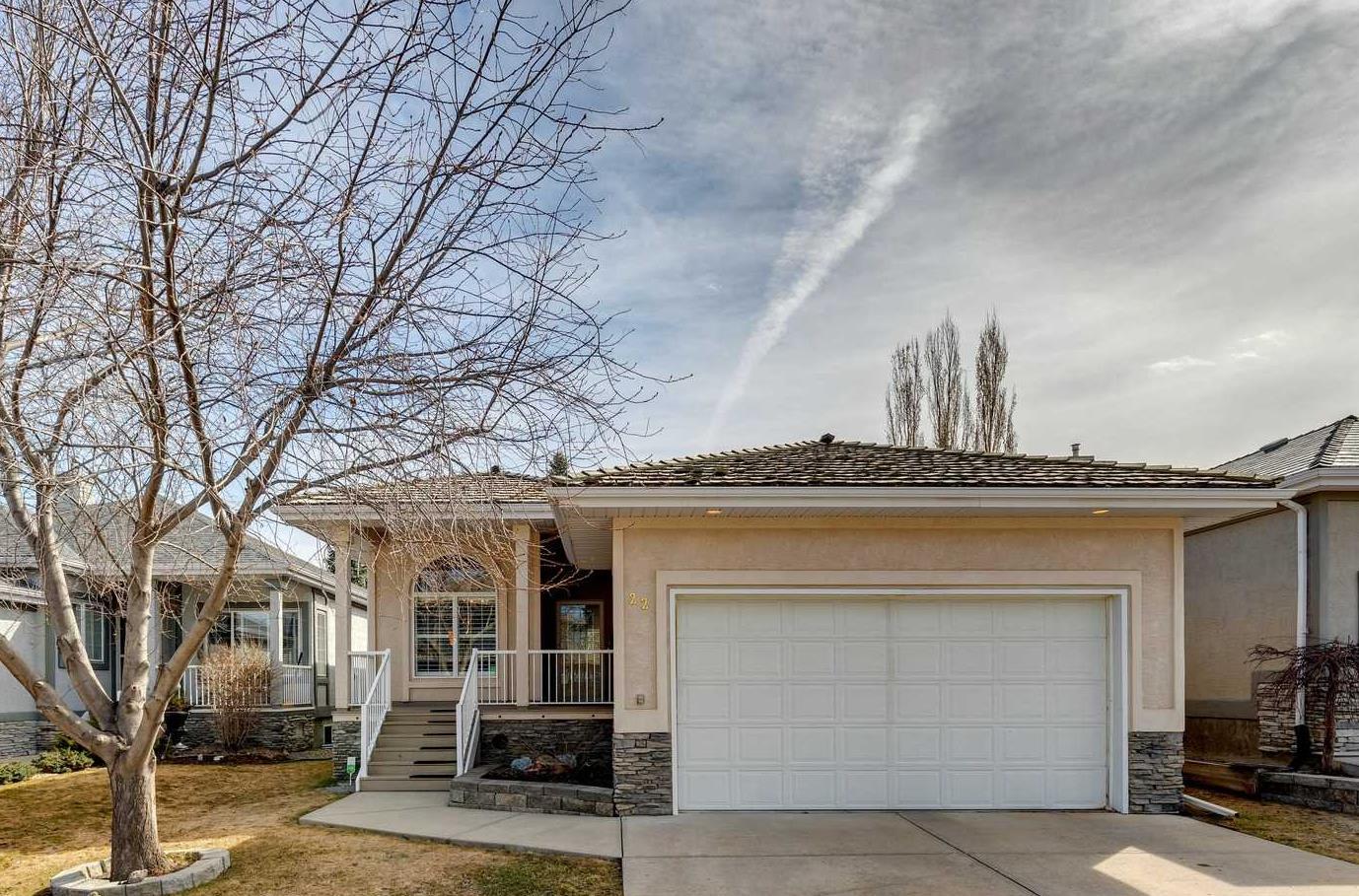 22 Mt Alberta Manor Se, Home with 4 bedrooms, 3 bathrooms and 4 parking in Calgary AB | Image 1