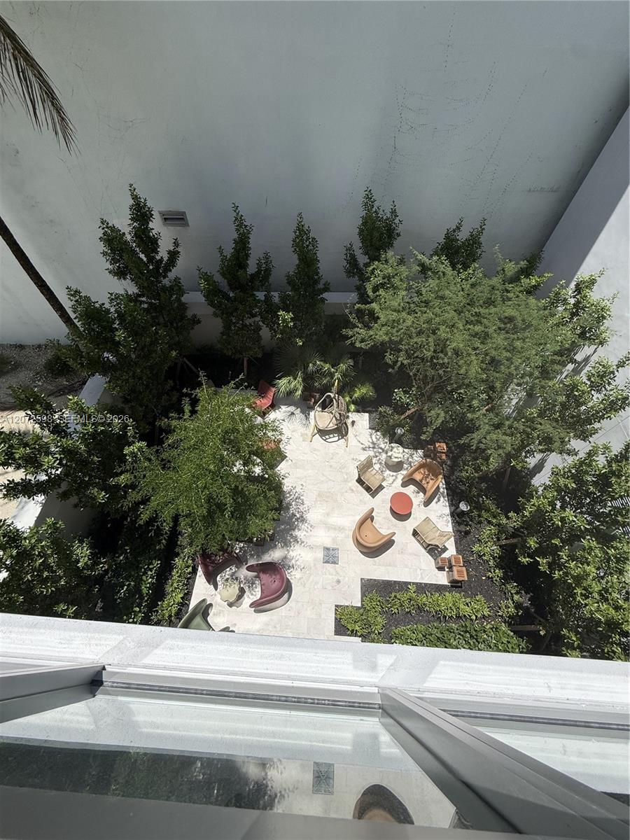 Residential Lease in Miami 5
