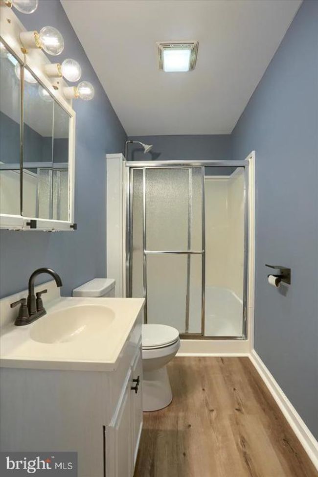 327 1 St Ave, Home with 4 bedrooms, 2 bathrooms and null parking in RED LION PA | Image 12