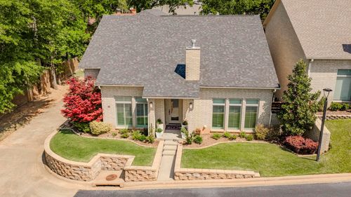 16 Palisades Blvd, Longview, TX, 75605-4738 | Card Image