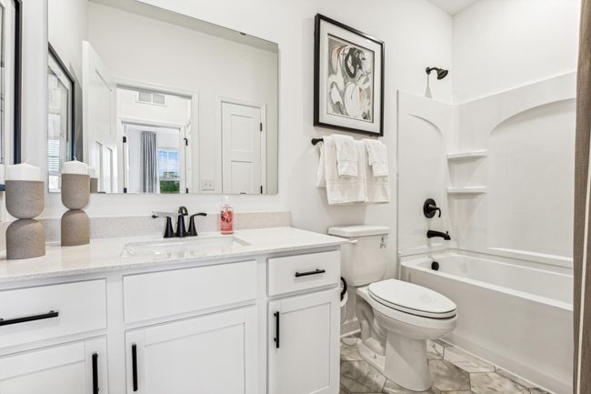 Photo is of the actual model. The secondary bath. | Image 13