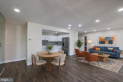 9-1 Stonehenge Cir, PIKESVILLE, MD, 21208-3218 | Card Image