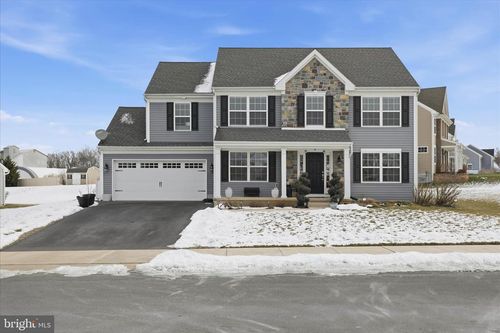 4 Acorn Ct, EPHRATA, PA, 17522-2782 | Card Image