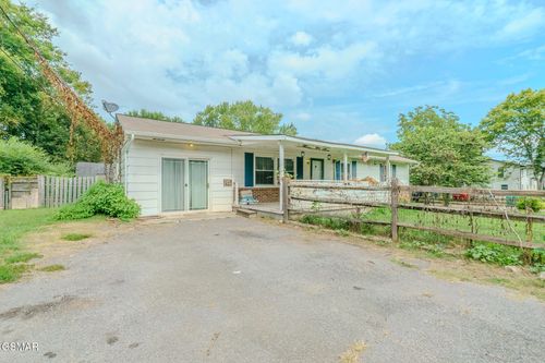 717 Birchbrook Dr, Knoxville, TN, 37918-9709 | Card Image