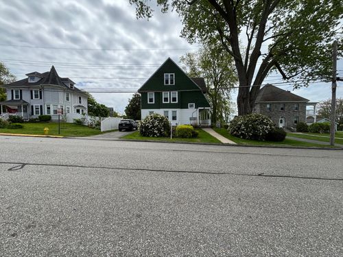 67 Baker Ave, Groton, CT, 06340-3920 | Card Image
