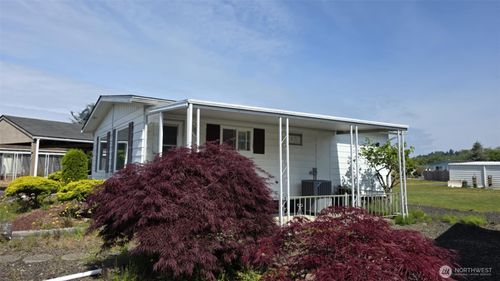 207 Ho Hum Ln, Aberdeen, WA, 98520-8532 | Card Image