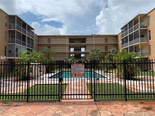 202-4848 Nw 24th Ct, Lauderdale Lakes, FL, 33313-3311 | Card Image