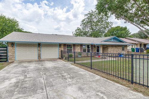 6034 Royal Pt, San Antonio, TX, 78239-1537 | Card Image