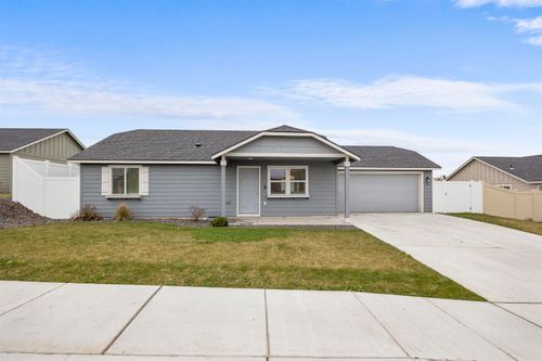 112 Bitters Loop, Grandview, WA, 98930-6115 | Card Image