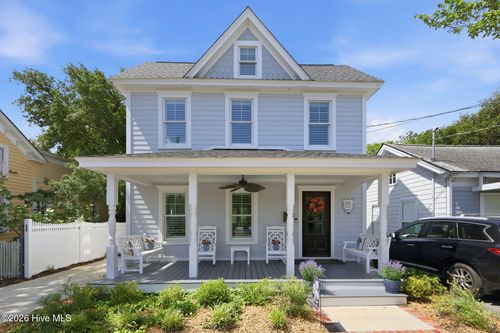 910 Ann St, Beaufort, NC, 28516-2222 | Card Image