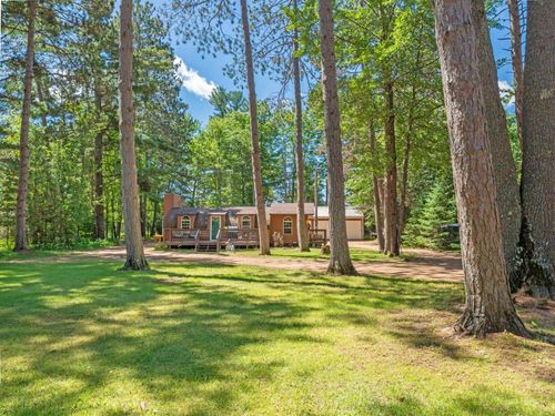 9571 Country Club Rd, Minocqua, WI, 54548-9214 | Card Image