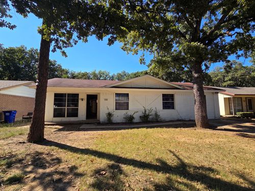 3109 Forestdale Ln, Balch Springs, TX, 75180-1909 | Card Image