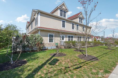 unit-3-32 Cinder Rd, Edison, NJ, 08820-3434 | Card Image